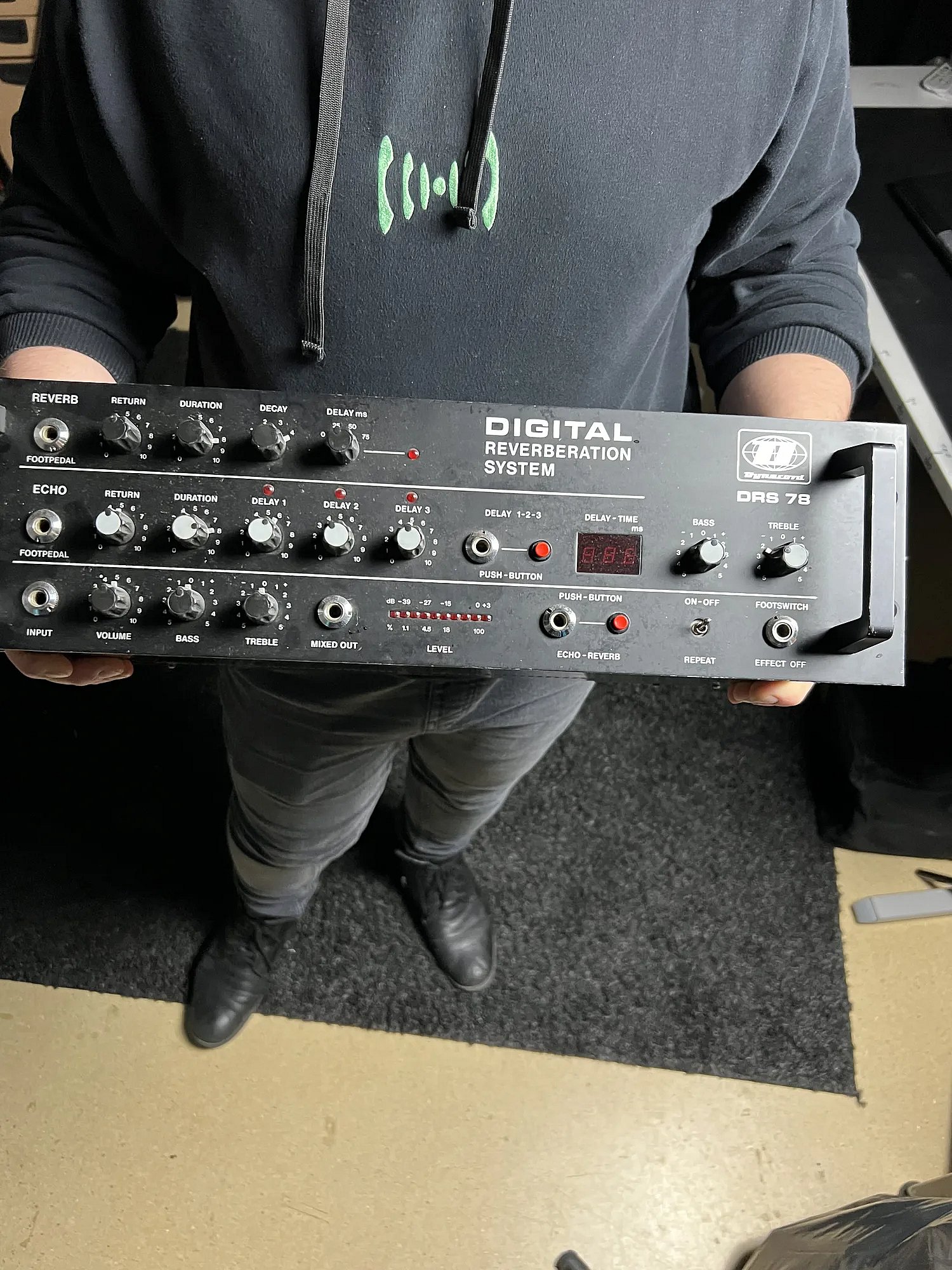 Rackowy pogłos cyfrowy Dynacord DRS-78